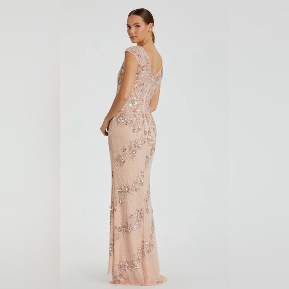 NWT | Mac Duggal Embellished Bateau Neck Cap Sleeve Gown Style 5500 | Size 14 - Picture 3 of 9